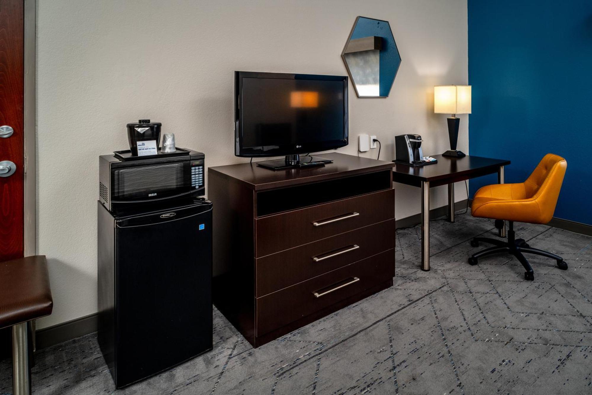 Holiday Inn Express & Suites Cross Lanes By Ihg Eksteriør billede