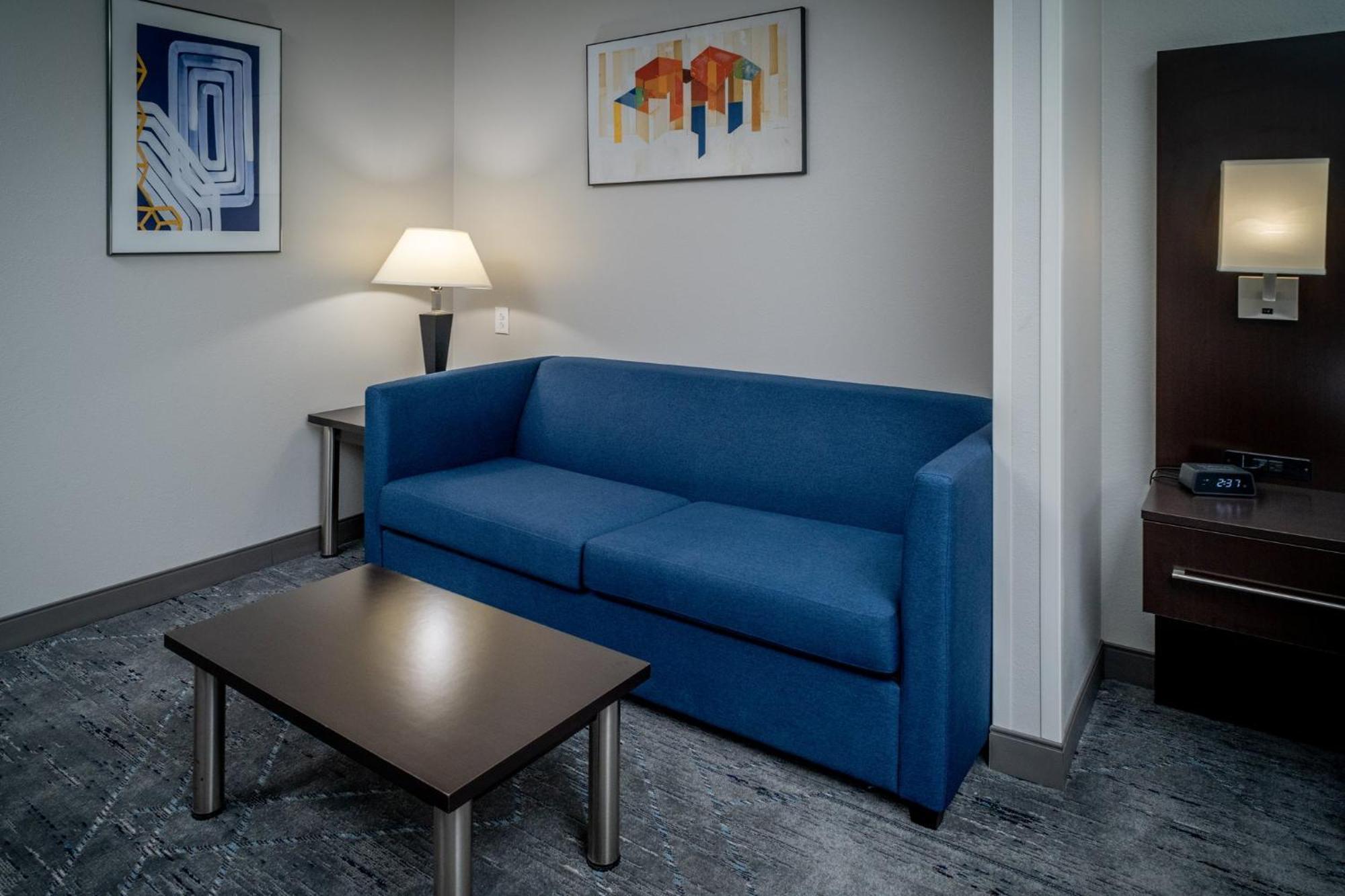 Holiday Inn Express & Suites Cross Lanes By Ihg Eksteriør billede